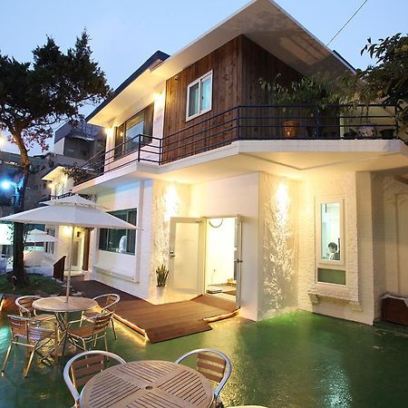 G-Star Guesthouse Seoul Exterior photo