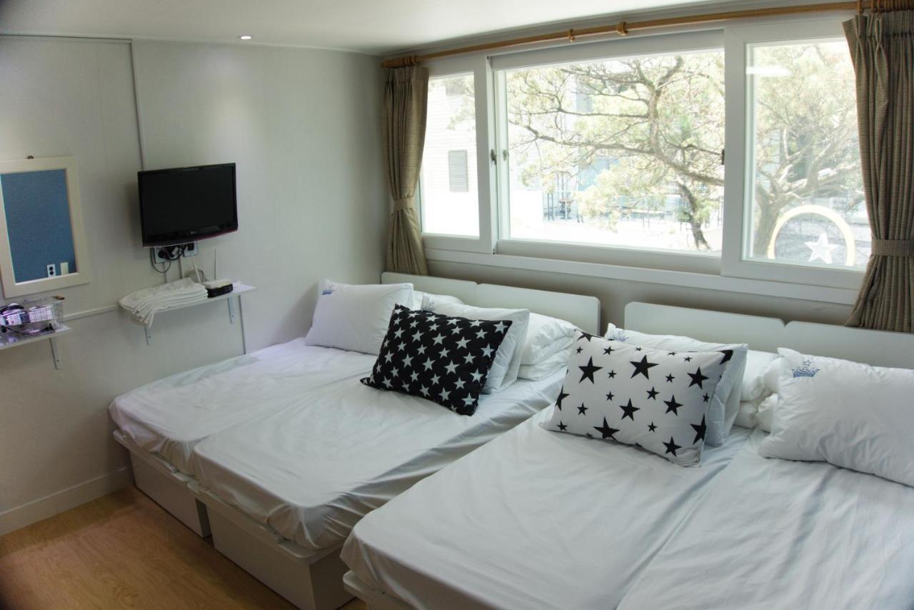 G-Star Guesthouse Seoul Exterior photo