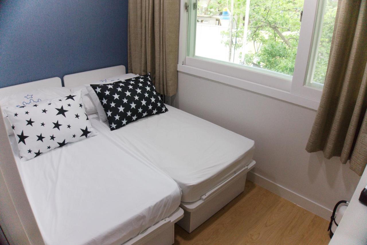 G-Star Guesthouse Seoul Exterior photo