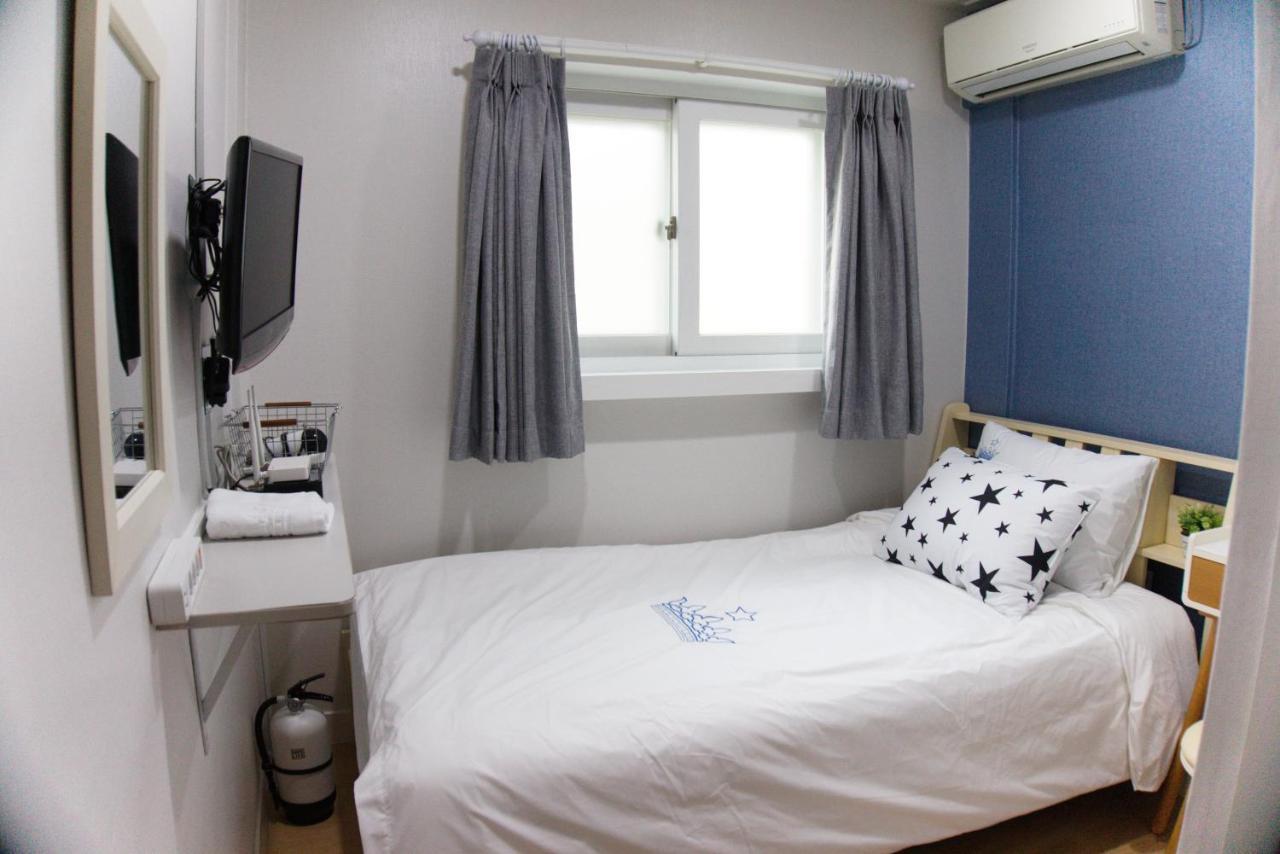 G-Star Guesthouse Seoul Exterior photo